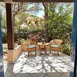 בית נופש Blue Shutters By The Beach, Access To Private פולה
