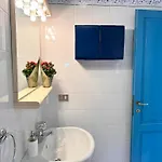 בית נופש Blue Shutters By The Beach, Access To Private פולה