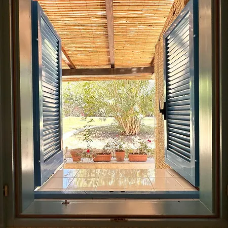 Tatil Evi Blue Shutters By The *