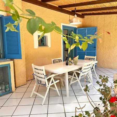 Tatil Evi Blue Shutters By The Pula