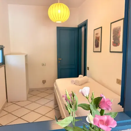 Blue Shutters By The Feriehus Pula