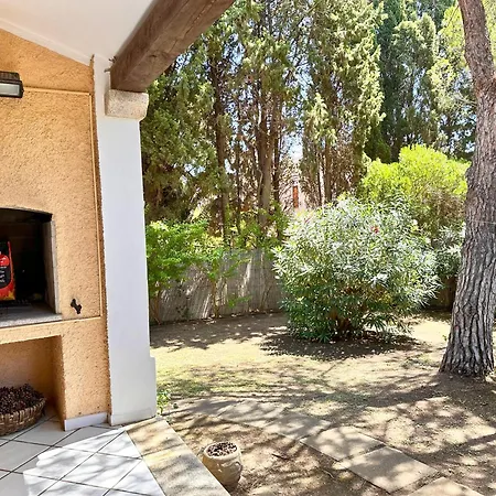 Blue Shutters By The Pula