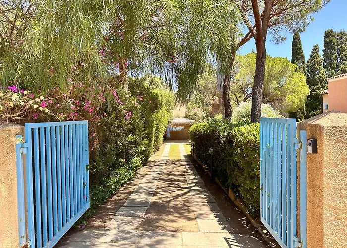 Blue Shutters By The Beach, Access To Private Дом отдыха