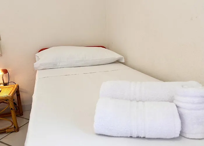 Blue Shutters By The Beach, Access To Private Дом отдыха