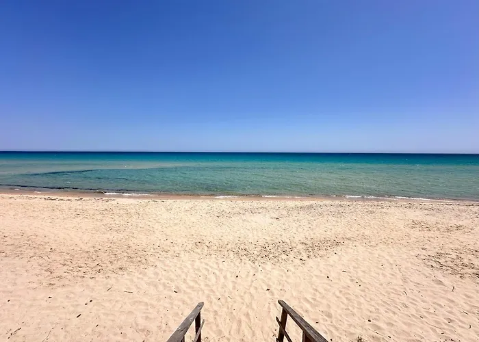 Blue Shutters By The Beach, Access To Private Дом отдыха