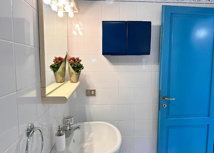 Дом отдыха Blue Shutters By The Beach, Access To Private Пула