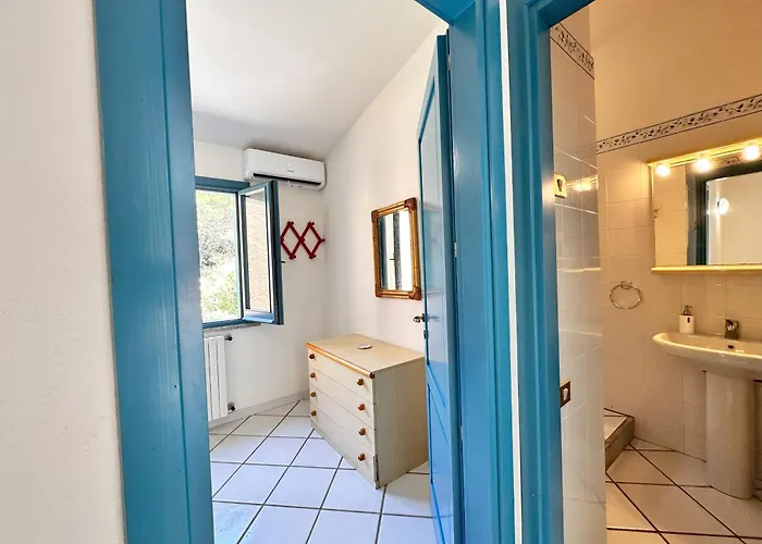 Blue Shutters By The Beach, Access To Private Дом отдыха